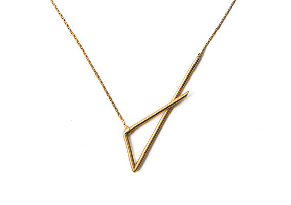 FOUR POINT NECKLACE